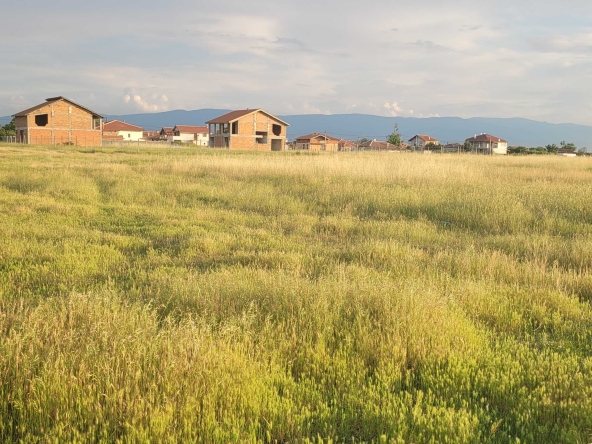 Парцел в с. Скутаре, Област Пловдив - 2100 кв.м за 14 €/кв.м - Снимка #1