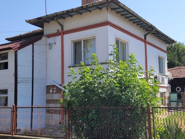 Къща в с. Бойница, Област Видин - 85 кв.м за 471 €/кв.м - Снимка #1