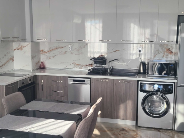 Дава се под наем Двустаен апартамент в Варна, м-т Пчелина - 56 кв.м за 484.5 € - Снимка #1