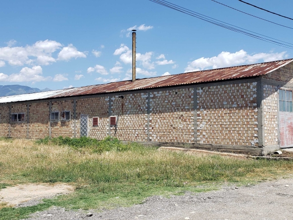 Промишлена сграда в с. Войнягово, Област Пловдив - 1756 кв.м за 154 €/кв.м - Снимка #1