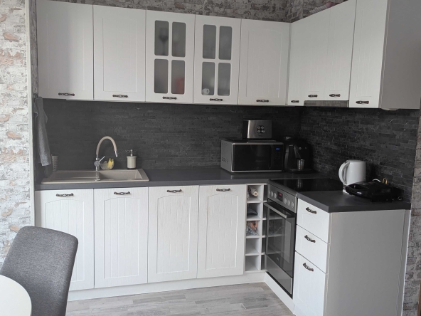 Четиристаен апартамент в Русе, Център - 101 кв.м за 1436 €/кв.м - Снимка #1