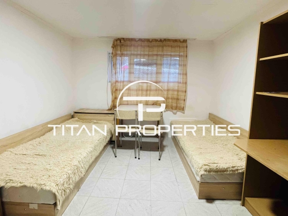 Дава се под наем Едностаен апартамент в Бургас, Център - 35 кв.м за 280.5 € - Снимка #1