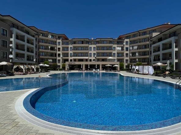 Двустаен апартамент в к.к. Слънчев бряг - 68 кв.м за 1853 €/кв.м - Снимка #1