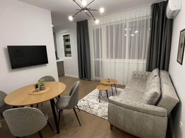 Дава се под наем Двустаен апартамент в Варна, Левски - 65 кв.м за 918 € - Снимка #1