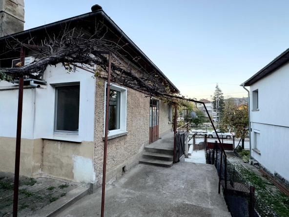 Къща в Трявна - 120 кв.м за 884 €/кв.м - Снимка #1