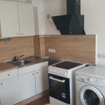Дава се под наем Двустаен апартамент в Добрич, Пинета - 65 кв.м за 298.86 € - Снимка #1