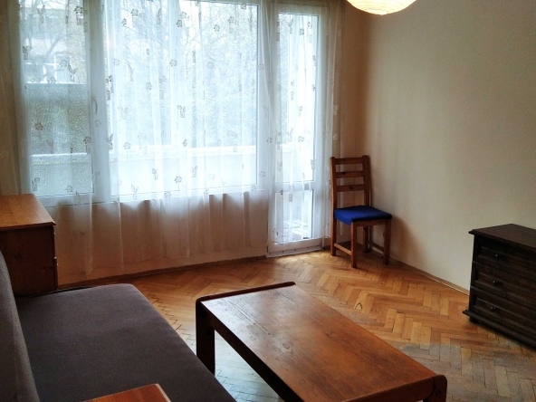 Дава се под наем Тристаен апартамент в София, 7-ми 11-ти километър - 65 кв.м за 430 € - Снимка #1