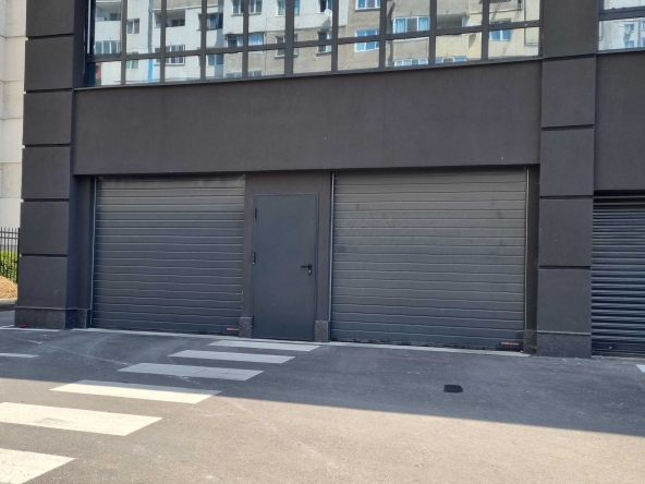 Дава се под наем Гараж / Паркомясто в София, Люлин 10 - 19 кв.м за 102 € - Снимка #1