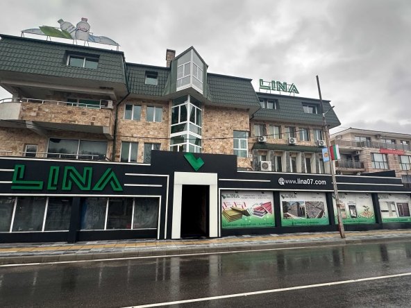 Дава се под наем Офис в с. Кирково, Област Кърджали - 9 кв.м за 214.2 € - Снимка #1