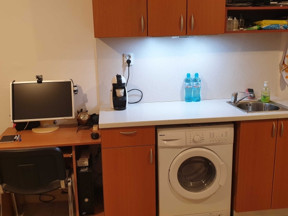 Едностаен апартамент в Варна, Център - 30 кв.м за 2167 €/кв.м - Снимка #1