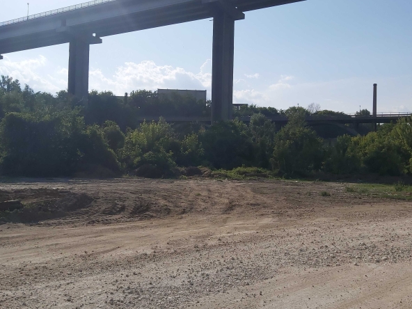 Парцел в Русе, Хъшове - 2001 кв.м за 15 €/кв.м - Снимка #1