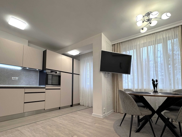 Дава се под наем Двустаен апартамент в Варна, Чаталджа - 60 кв.м за 578.34 € - Снимка #1