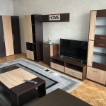 Дава се под наем Двустаен апартамент в Враца, Център - 75 кв.м за 295.8 € - Снимка #1