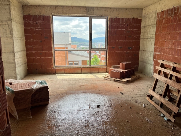 Тристаен апартамент в Благоевград, Освобождение - 99 кв.м за 1172 €/кв.м - Снимка #1