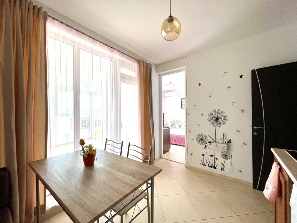 Двустаен апартамент в Поморие - 61 кв.м за 1409 €/кв.м - Снимка #1