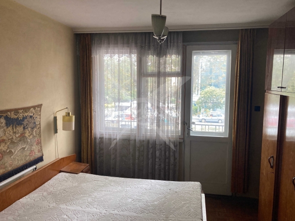 Тристаен апартамент в Бургас, Център - 88 кв.м за 2063 €/кв.м - Снимка #1