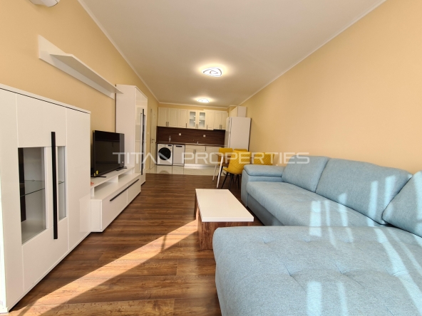 Дава се под наем Двустаен апартамент в Пловдив, Кършияка - 60 кв.м за 475 € - Снимка #1