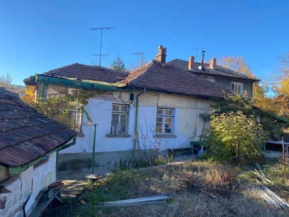 Къща в Габрово, Радичевец - 80 кв.м за 575 €/кв.м - Снимка #1