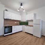 Дава се под наем Тристаен апартамент в Велико Търново, Акация - 75 кв.м за 408 € - Снимка #1