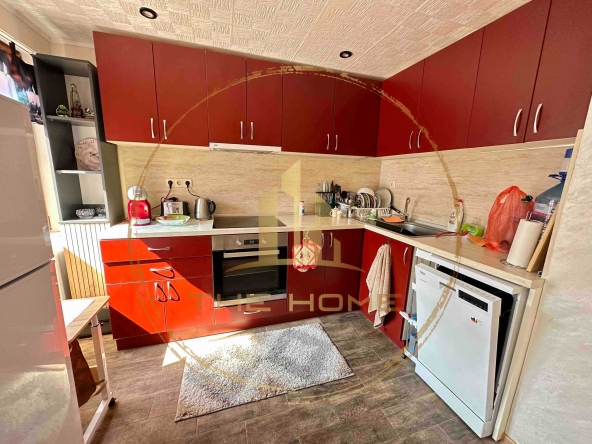 Дава се под наем Тристаен апартамент в Варна, Окръжна болница - 100 кв.м за 750 € - Снимка #1