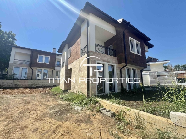 Къща в Созопол - 215 кв.м за 2121 €/кв.м - Снимка #1