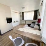 Дава се под наем Тристаен апартамент в София, Красно село - 62 кв.м за 652.8 € - Снимка #1