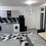 Дава се под наем Четиристаен апартамент в к.к. Слънчев бряг - 145 кв.м за 91.8 € - Снимка #1