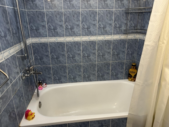 Тристаен апартамент в Бургас, Лазур - 61 кв.м за 3689 €/кв.м - Снимка #1