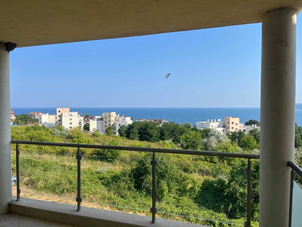 Двустаен апартамент в Бяла - 55 кв.м за 1219 €/кв.м - Снимка #1