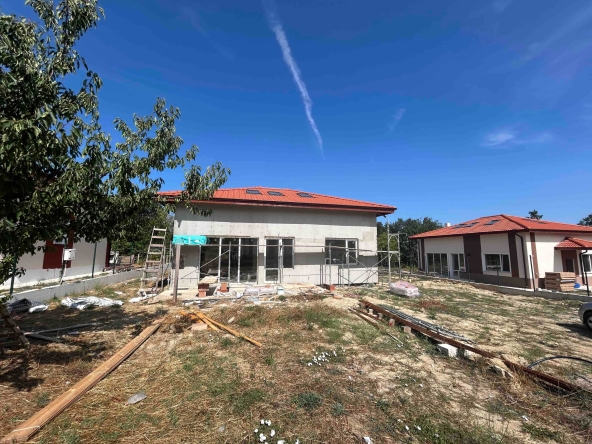 Къща в с. Приселци, Област Варна - 150 кв.м за 1500 €/кв.м - Снимка #1