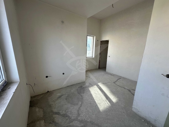 Тристаен апартамент в Пловдив, Съдийски - 76 кв.м за 1750 €/кв.м - Снимка #1