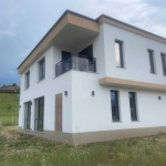 Къща в с. Изгрев, Област Благоевград - 200 кв.м за 1100 €/кв.м - Снимка #1