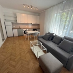 Дава се под наем Тристаен апартамент в София, 7-ми 11-ти километър - 85 кв.м за 950 € - Снимка #1