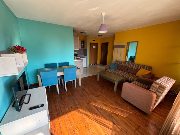 Дава се под наем Двустаен апартамент в Банско - 64 кв.м за 40.8 € - Снимка #1