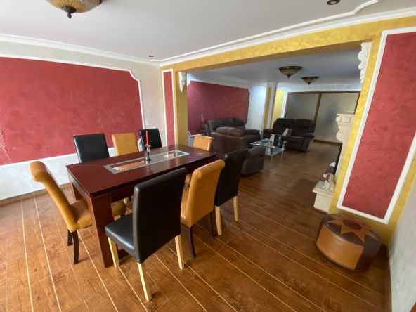 Къща в Пловдив, Кършияка - 448 кв.м за 380 €/кв.м - Снимка #1