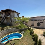 Тристаен апартамент в с. Кошарица, Област Бургас - 87 кв.м за 1035 €/кв.м - Снимка #1