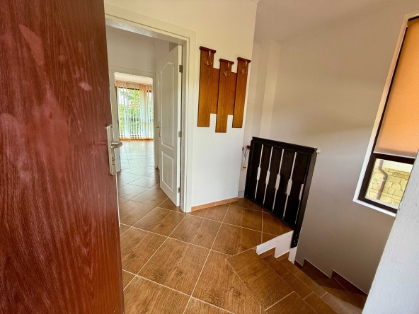 Двустаен апартамент в с. Кошарица, Област Бургас - 133 кв.м за 925 €/кв.м - Снимка #1