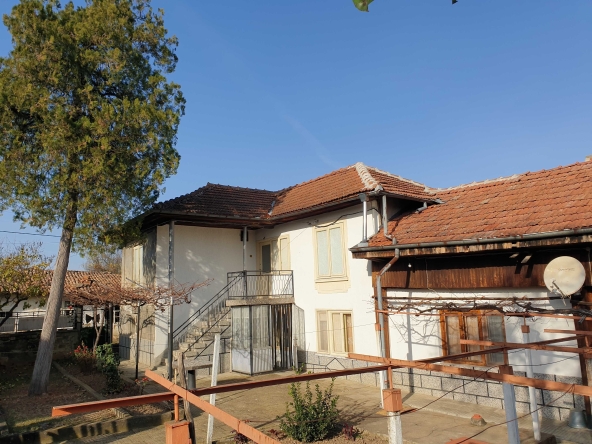 Къща в с. Велчево, Област Велико Търново - 100 кв.м за 760 €/кв.м - Снимка #1