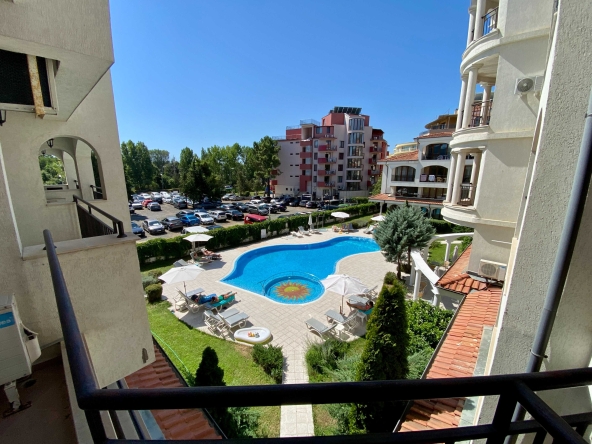 Двустаен апартамент в к.к. Слънчев бряг - 80 кв.м за 1190 €/кв.м - Снимка #1