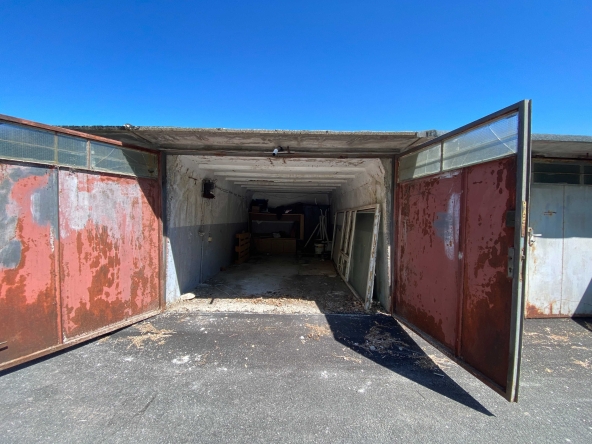 Гараж / Паркомясто в Русе, Дружба 3 - 20 кв.м за 1200 €/кв.м - Снимка #1