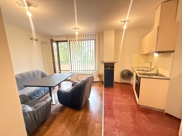 Дава се под наем Двустаен апартамент в София, Студентски град - 65 кв.м за 537 € - Снимка #1