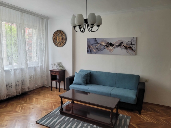 Дава се под наем Тристаен апартамент в София, Борово - 98 кв.м за 780 € - Снимка #1