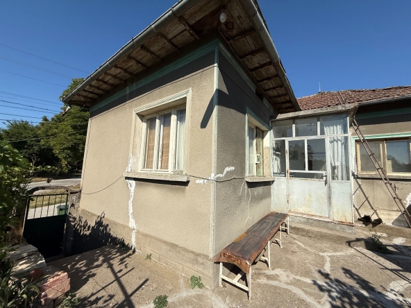 Къща в с. Върбица, Област Плевен - 75 кв.м за 340 €/кв.м - Снимка #1