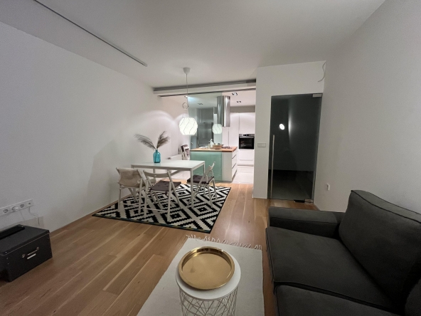 Двустаен апартамент в София, Манастирски ливади - 75 кв.м за 3000 €/кв.м - Снимка #1