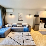 Дава се под наем Тристаен апартамент в к.к. Слънчев бряг - 110 кв.м за 600 € - Снимка #1