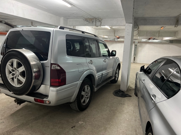 Дава се под наем Гараж / Паркомясто в Добрич, Център - 30 кв.м за 102 € - Снимка #1