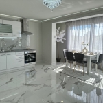 Тристаен апартамент в Добрич, Център - 70 кв.м за 1558 €/кв.м - Снимка #1