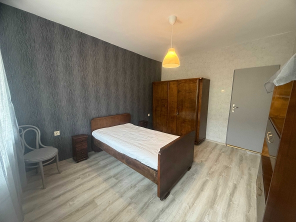 Многостаен апартамент в Трън - 93 кв.м за 775 €/кв.м - Снимка #1