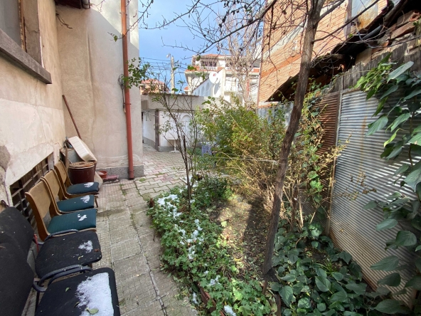 Къща в Пловдив, Център - 252 кв.м за 913 €/кв.м - Снимка #1