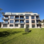 Двустаен апартамент в Варна, м-т Траката - 64 кв.м за 2422 €/кв.м - Снимка #1